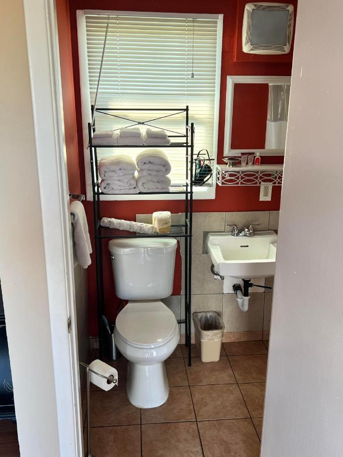 Great House Motel Секим Экстерьер фото